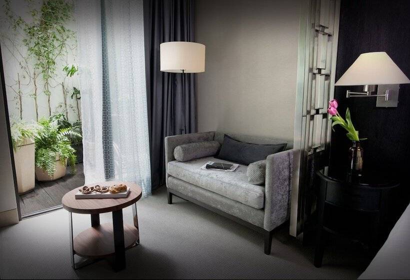 سوییت اجرایی, Hippodrome Hotel Condesa