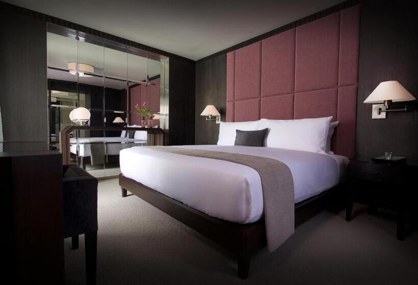 سوییت اجرایی, Hippodrome Hotel Condesa