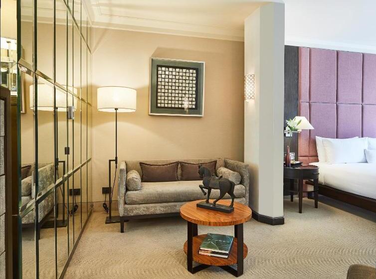 اتاق سوپریور با تخت بزرگ, Hippodrome Hotel Condesa