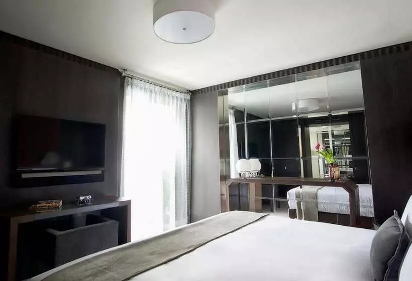 سوییت اجرایی, Hippodrome Hotel Condesa