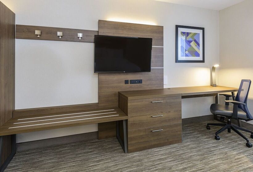 חדר סטנדרט, Holiday Inn Express Hotel & Suites North Bay, An Ihg