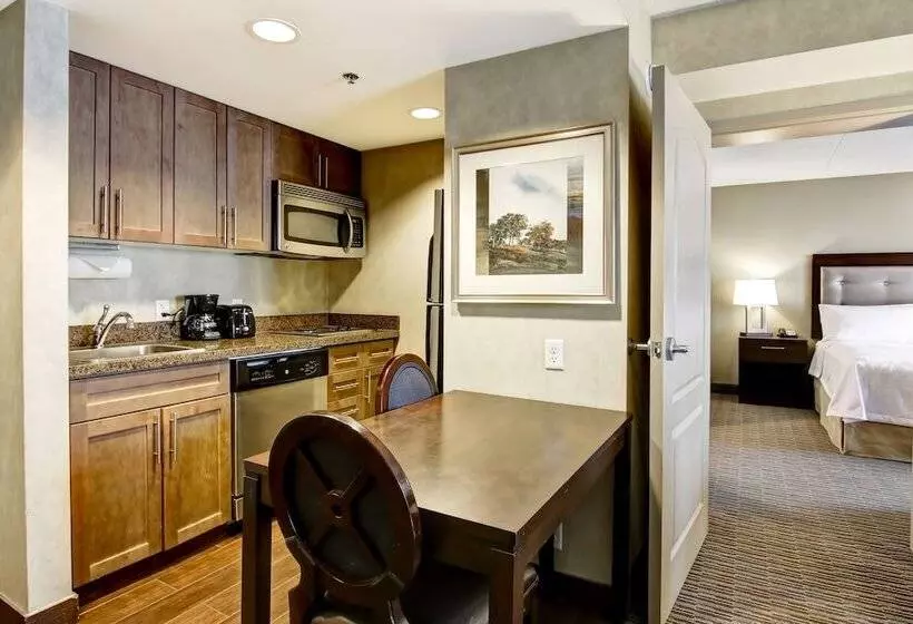 سوئیت 2 خوابه, Homewood Suites By Hilton Toronto Markham