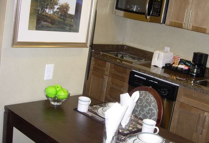 Люкс 2 Спальни, Homewood Suites By Hilton Toronto Markham