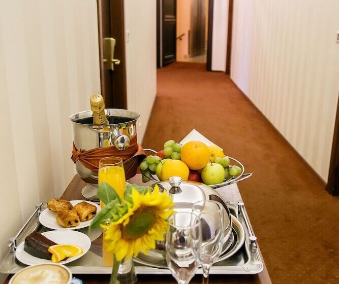 اتاق اجرایی, International Bucharest City Centre