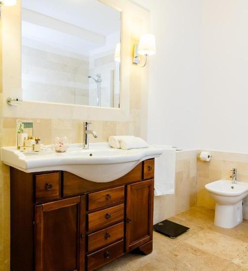 اتاق استاندارد, International Bucharest City Centre