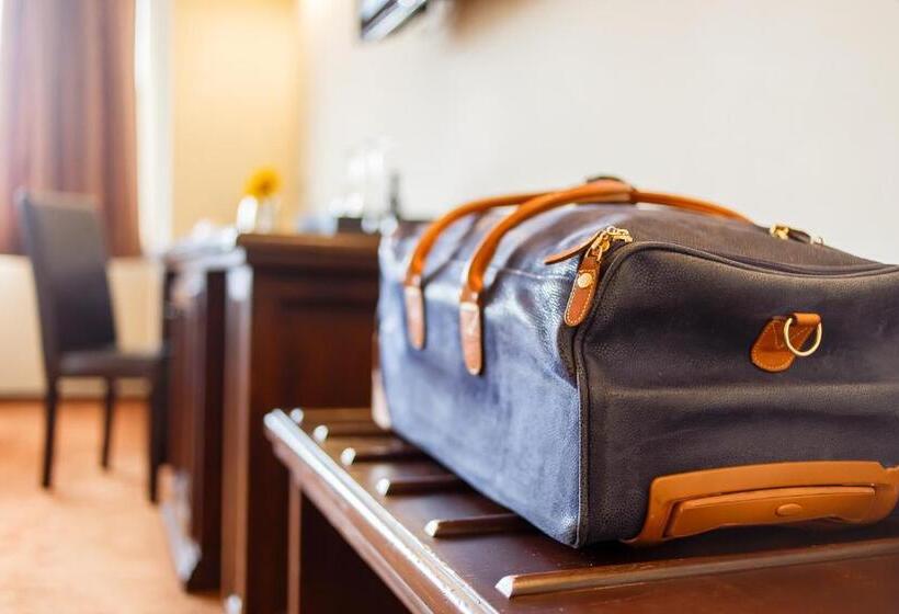 اتاق اجرایی سه نفره, International Bucharest City Centre