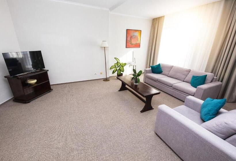 سوییت اجرایی, International Bucharest City Centre