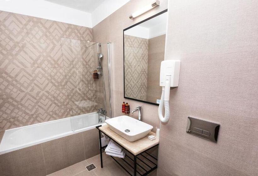 سوییت اجرایی, International Bucharest City Centre