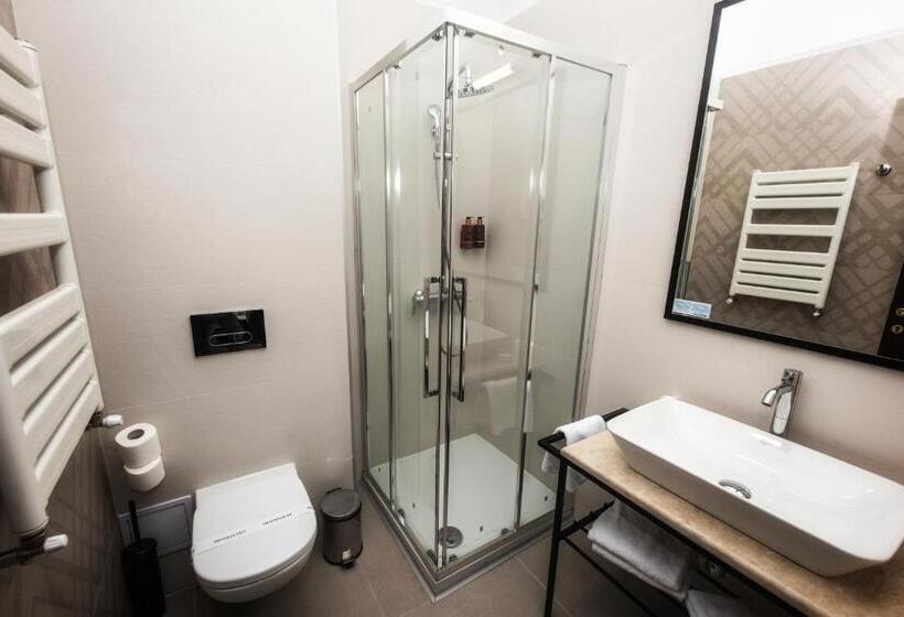 سوییت اجرایی, International Bucharest City Centre