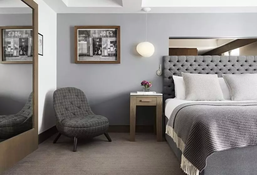 Standard Room Adapted for people with reduced mobility, Kimpton Blythswood Square Hotel & Spa, An Ihg
