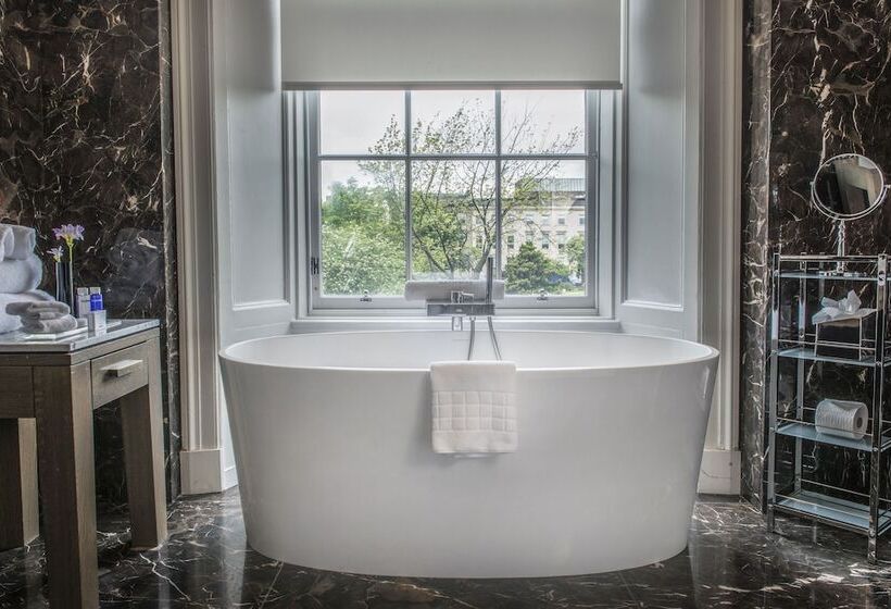 Suite Garden View, Kimpton Blythswood Square Hotel & Spa, An Ihg