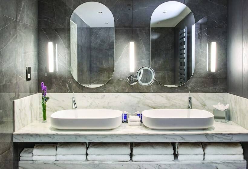 Standard Room Adapted for people with reduced mobility, Kimpton Blythswood Square Hotel & Spa, An Ihg