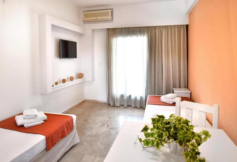 小型套房, Korali