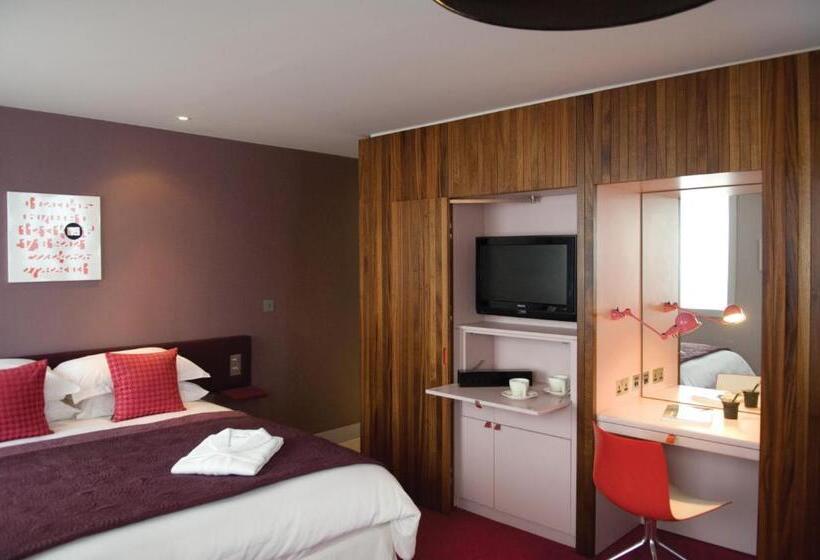 Классический Номер, The Midland