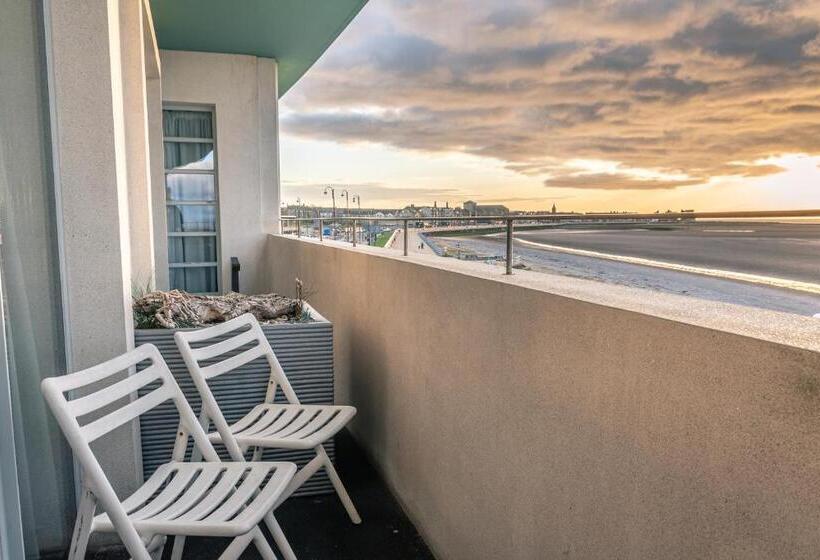 Номер Стандарт Вид на Море, The Midland