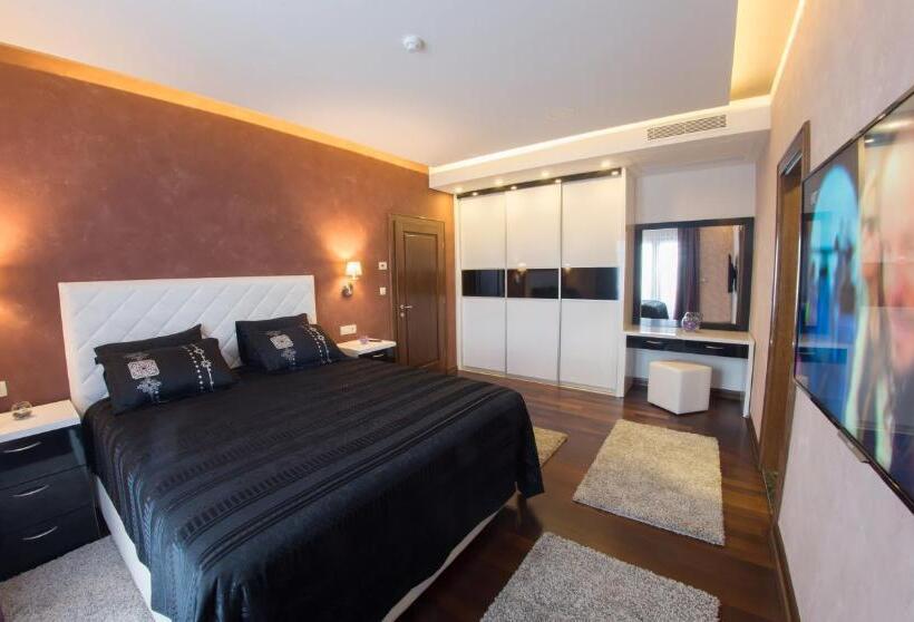 جناح رئاسى, Mostar