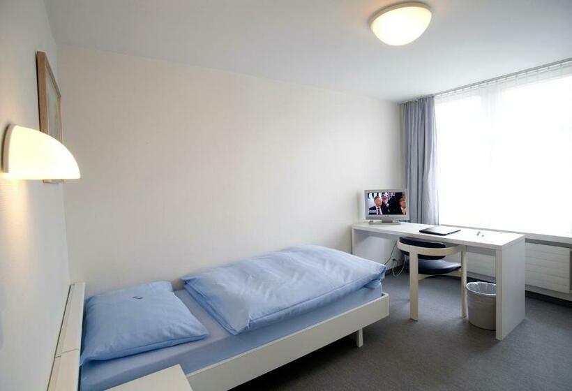 غرفة قياسية فردية, Ochsen