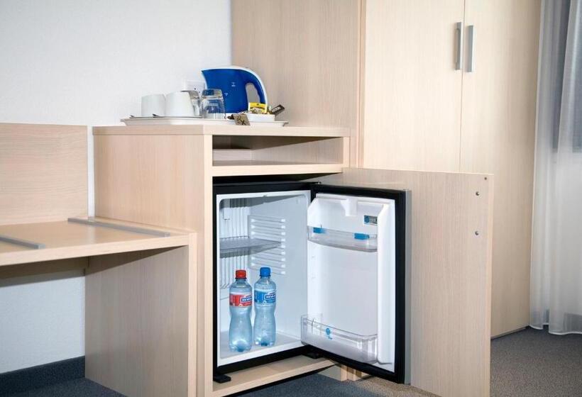 غرفة أساسية, Ochsen