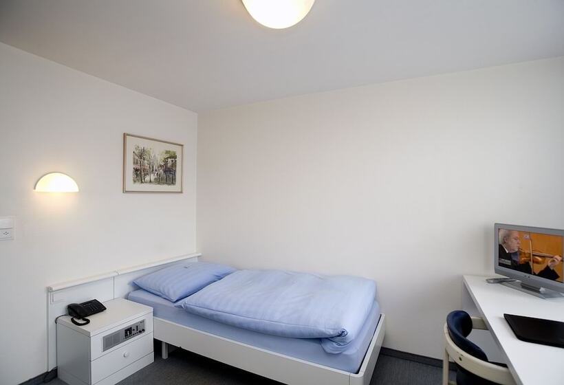 غرفة قياسية فردية, Ochsen