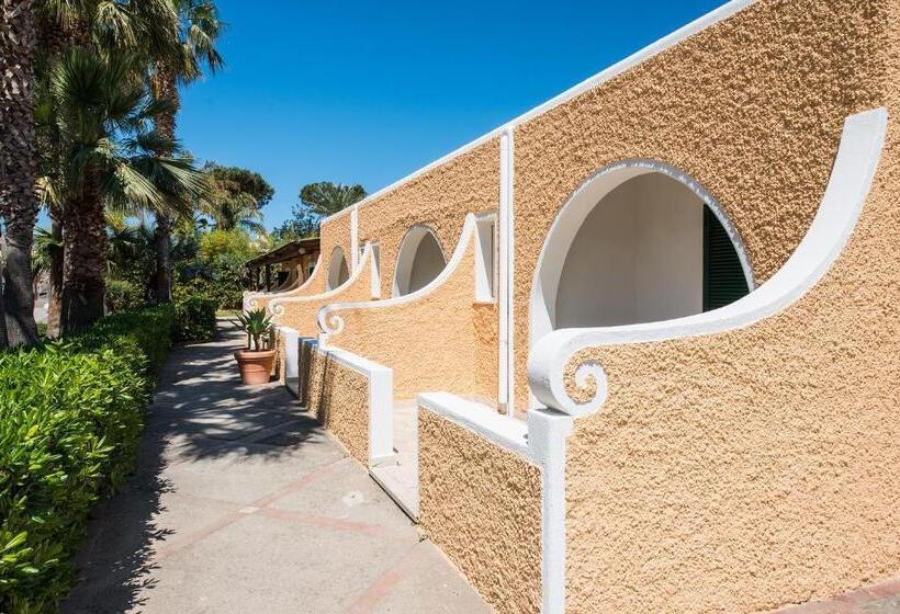 غرفة قياسية ثلاثية, Parco Delle Agavi