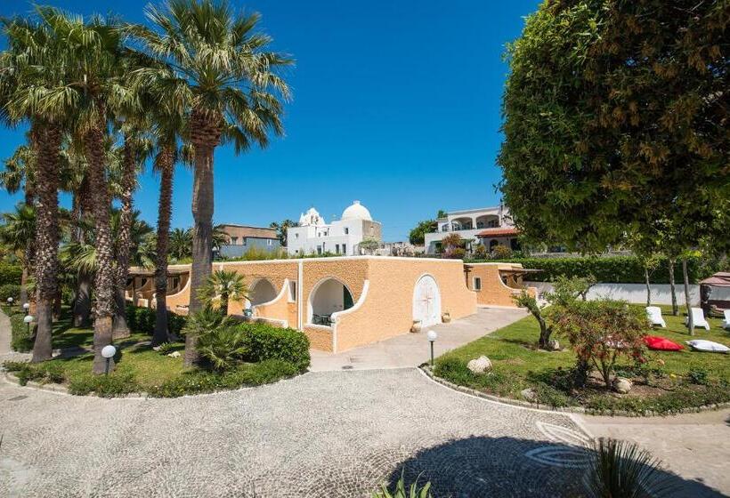 غرفة قياسية رباعية, Parco Delle Agavi