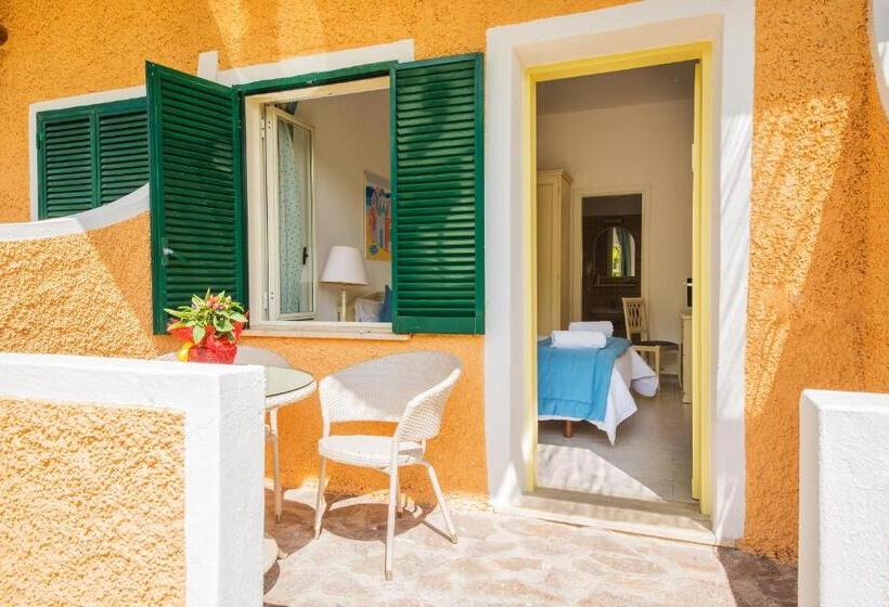 غرفة قياسية مطلّة علي الحديقة, Parco Delle Agavi