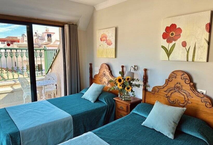 スタンダードルーム, Reyesol