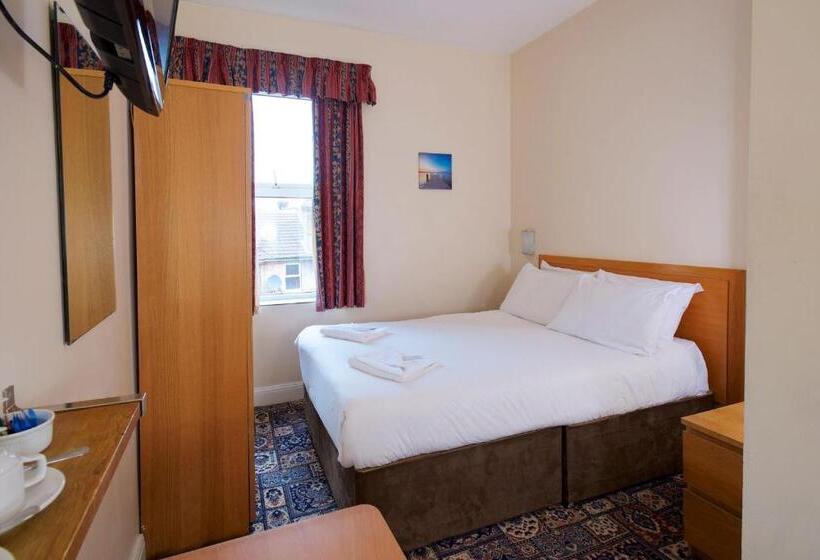 스탠다드 룸, The Bournemouth Maemar