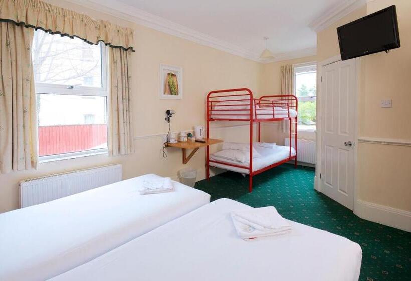 클래식 패밀리 룸, The Bournemouth Maemar