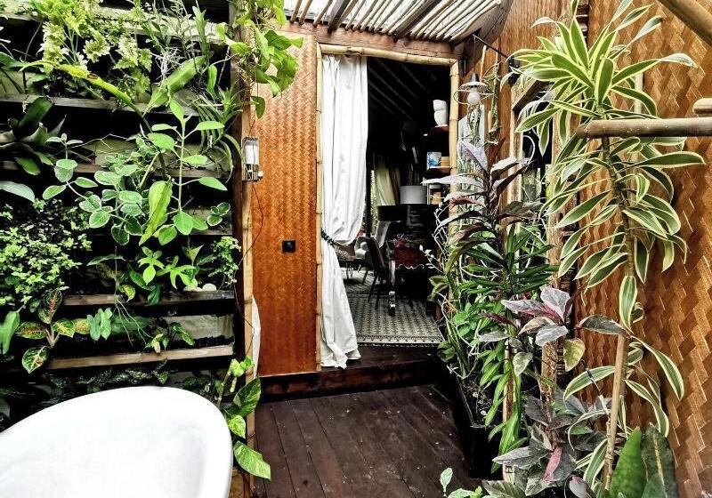 四人标准间, Vald