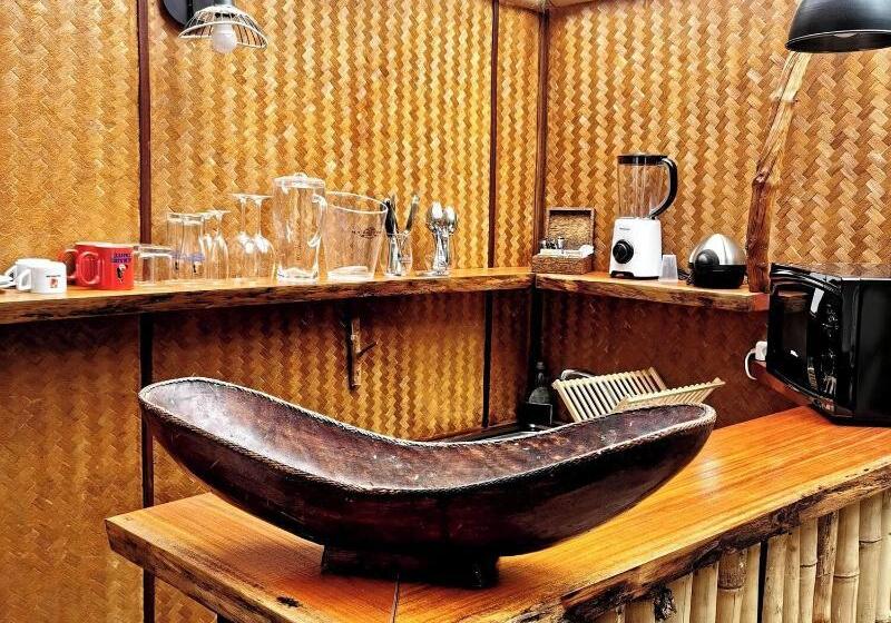 四人标准间, Vald