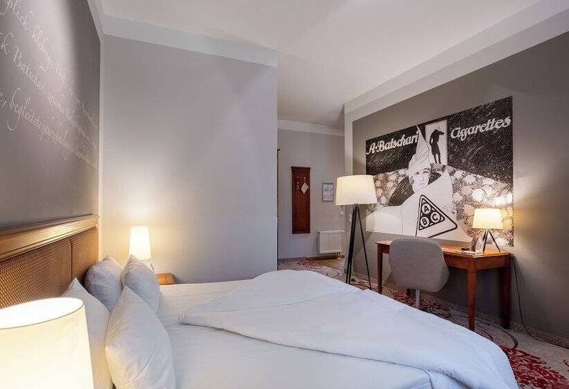 주니어 스위트, Batschari Palais Baden Baden