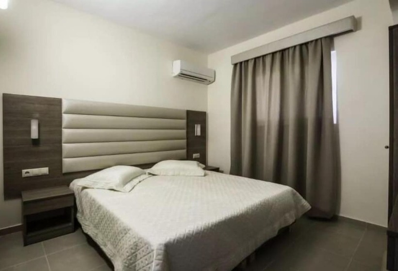Номер Стандарт, Lyristis Dinos Studios & Apartments