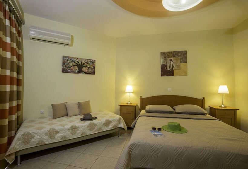 スタンダードトリプルルーム, Lyristis Dinos Studios & Apartments