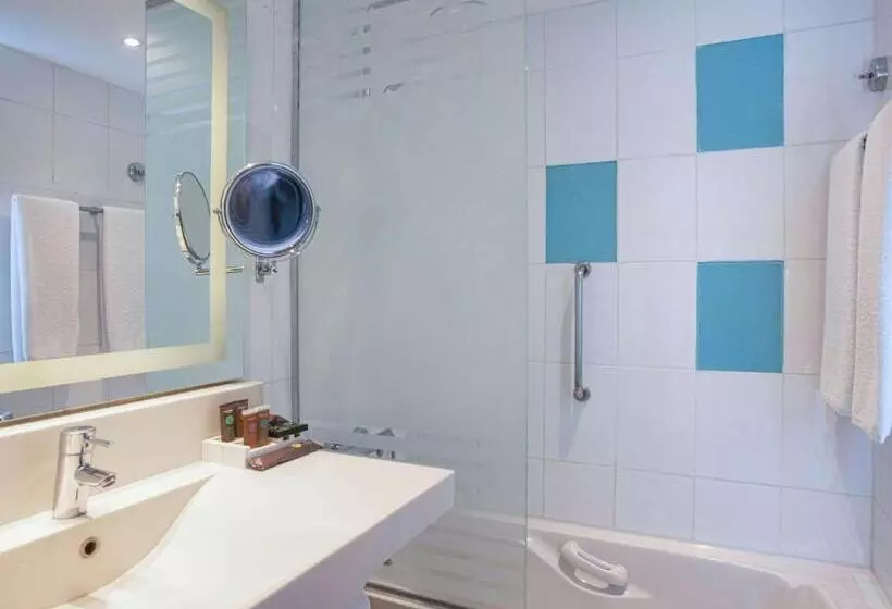 Junior suite with river view, Novotel Cairo El Borg