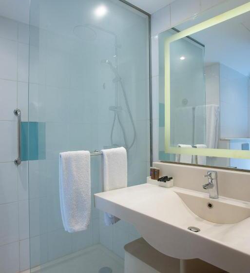 Junior suite with river view, Novotel Cairo El Borg