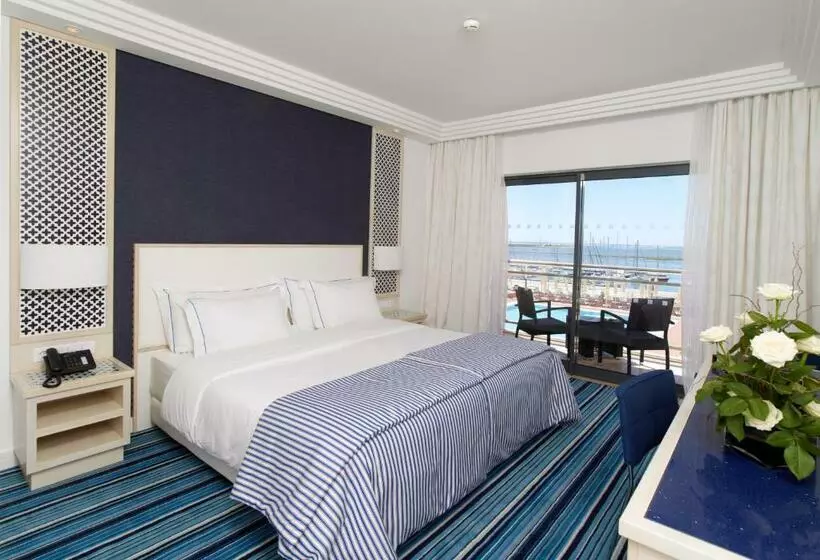 اتاق استاندارد با چشم‌انداز دریا, Real Marina Hotel & Spa