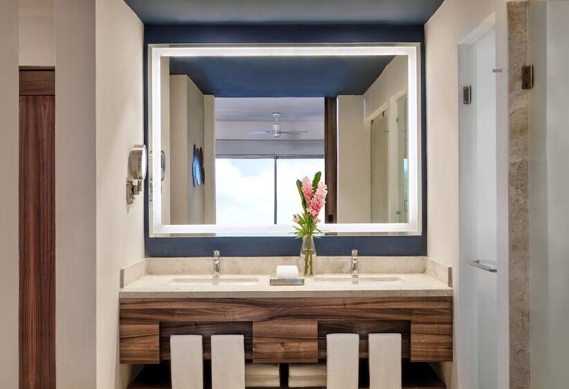 Junior Suite met Kingsize Bed, Hyatt Ziva Riviera Cancun Allinclusive
