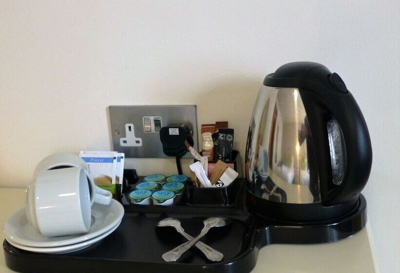 スタンダードルーム, The Monterey Hotel   Sure Hotel Collection By Best Western