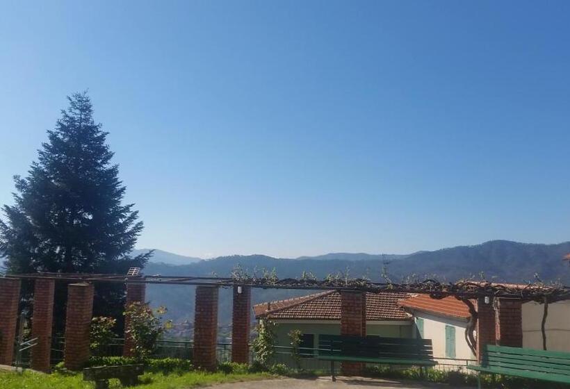 Standard room with outdoor bath, B&b Il Pergolo