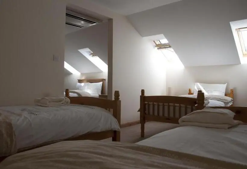 ファミリールーム, Afan Lodge