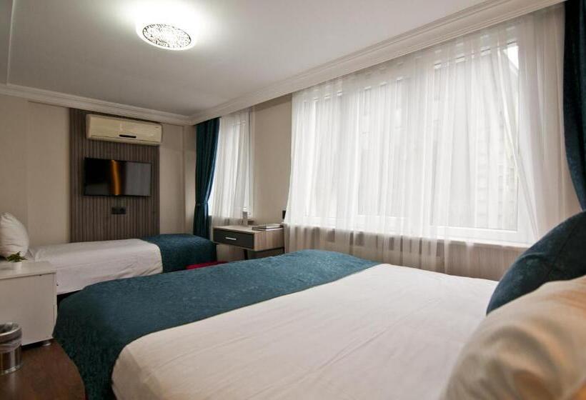 اتاق لوکس سه تخته, Genius Hotel Istanbul