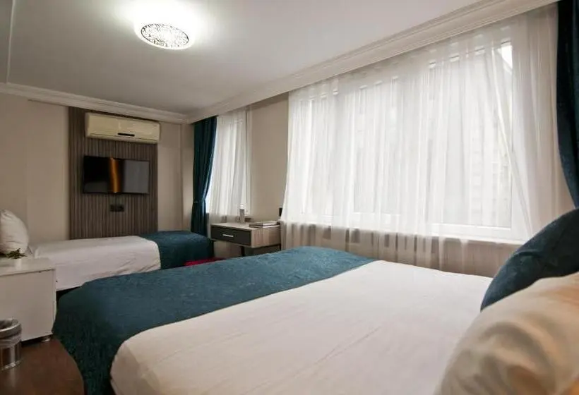 デラックストリプルルーム, Genius Hotel Istanbul