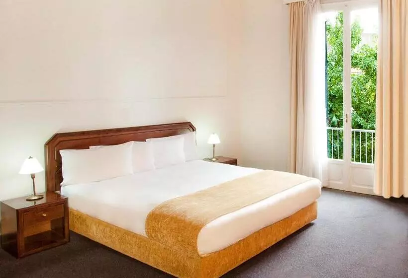 シティビューのスーペリアルーム, Arni Hotel Domotel