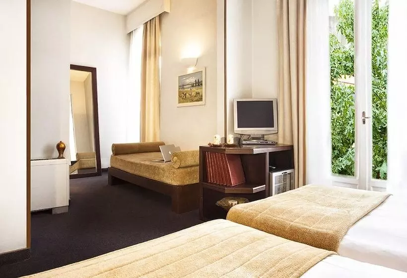 ジュニアスイート, Arni Hotel Domotel