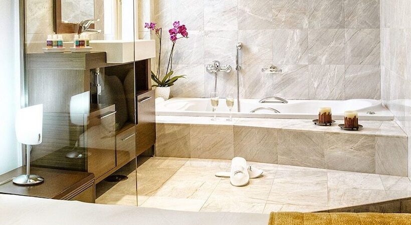 סוויטת פרמיום, Arni Hotel Domotel