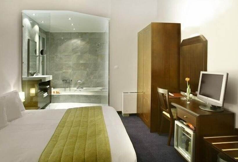 プレミアムスイート, Arni Hotel Domotel