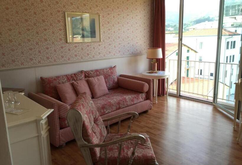 חדר סופריור, Biondi