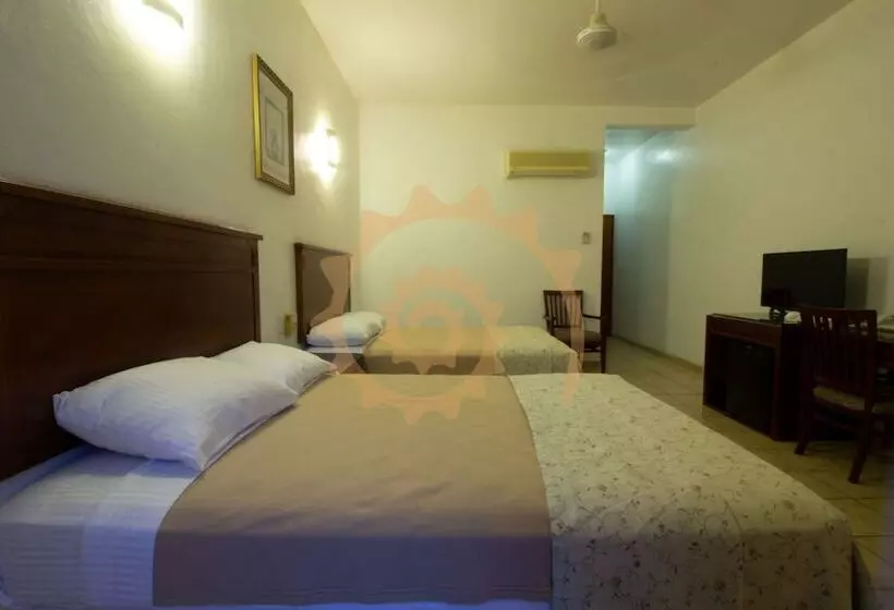 اتاق استاندارد با 2 تخت دوبل, Caracol Plaza