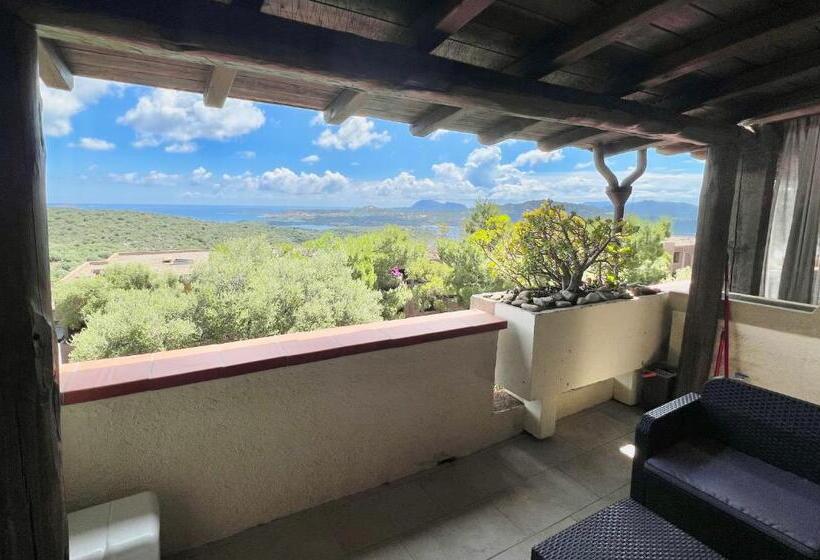 Апартаменты 1 Спальня Вид на Море, Superior Apartments In Residence In Cugnana Verde